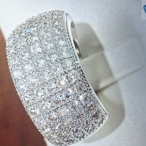 New Luxury Cubic Zirconia Women's Ring 925